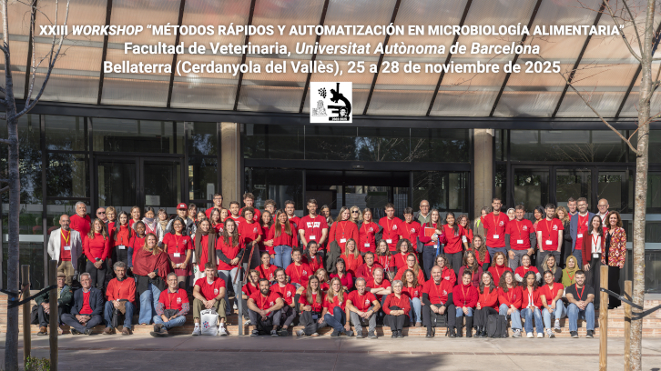 Foto col·lectiva dels participants.