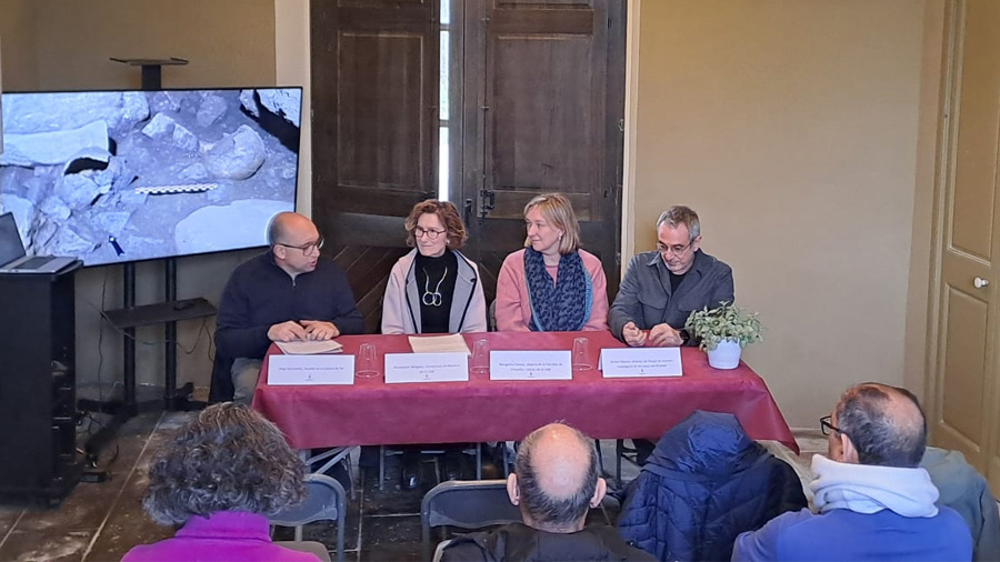 Presentació del Campus d'Arqueologia de la Cova del Pasteral