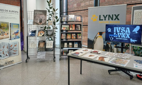 Exposicio llibres fauna a la Biblioteca de Veterinària