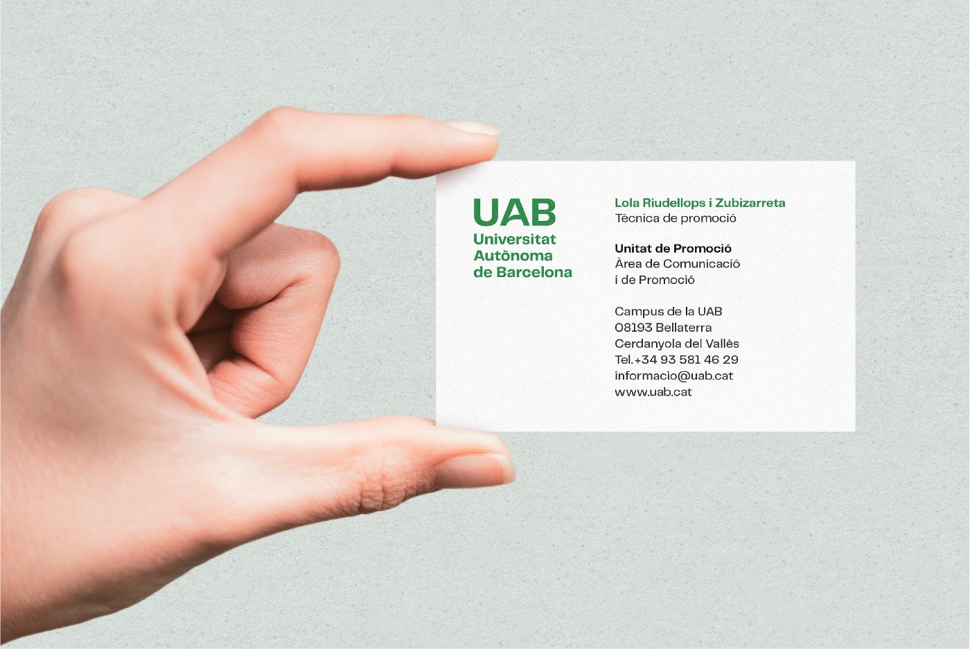 Targetes de visita amb el logotip UAB versió 5